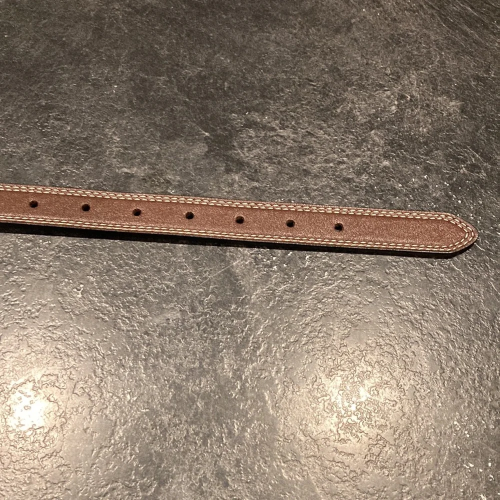 Boys Izod black brown adjustable belt size S (22/24)
